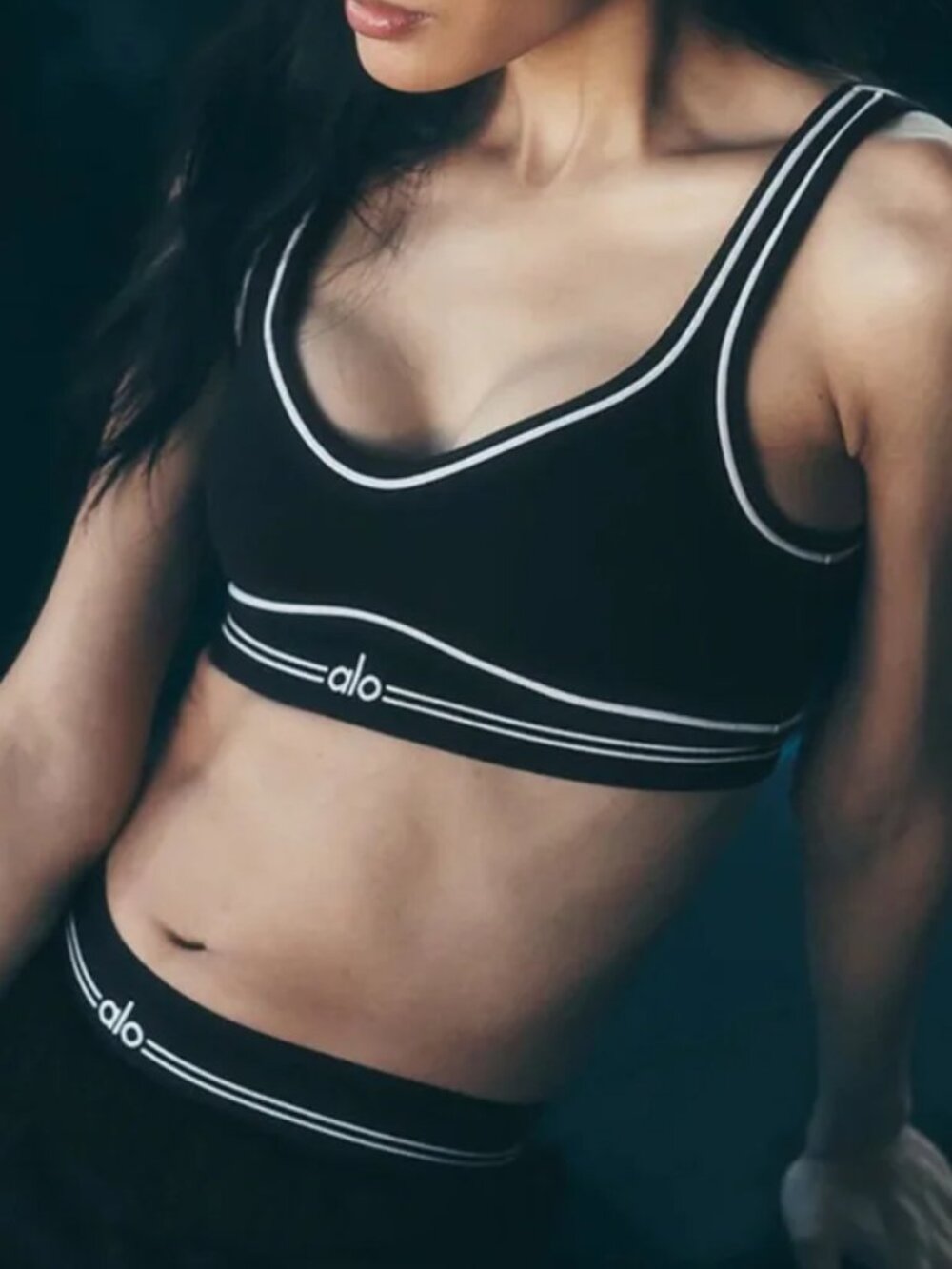 Alo Yoga Airbrush Heart Throb Bra Black/White Size S,M👙